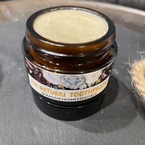 BENTONITE TOOTHPASTE